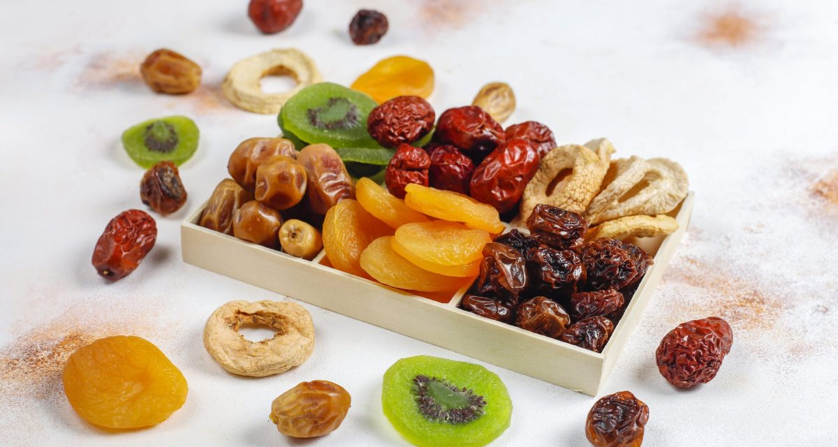 dried-organic-fruits-assortment-min